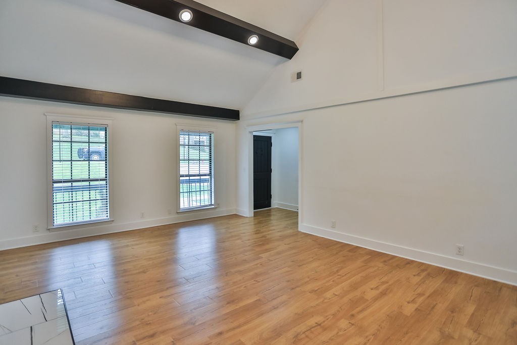 2616 Mountain Laurel Dr