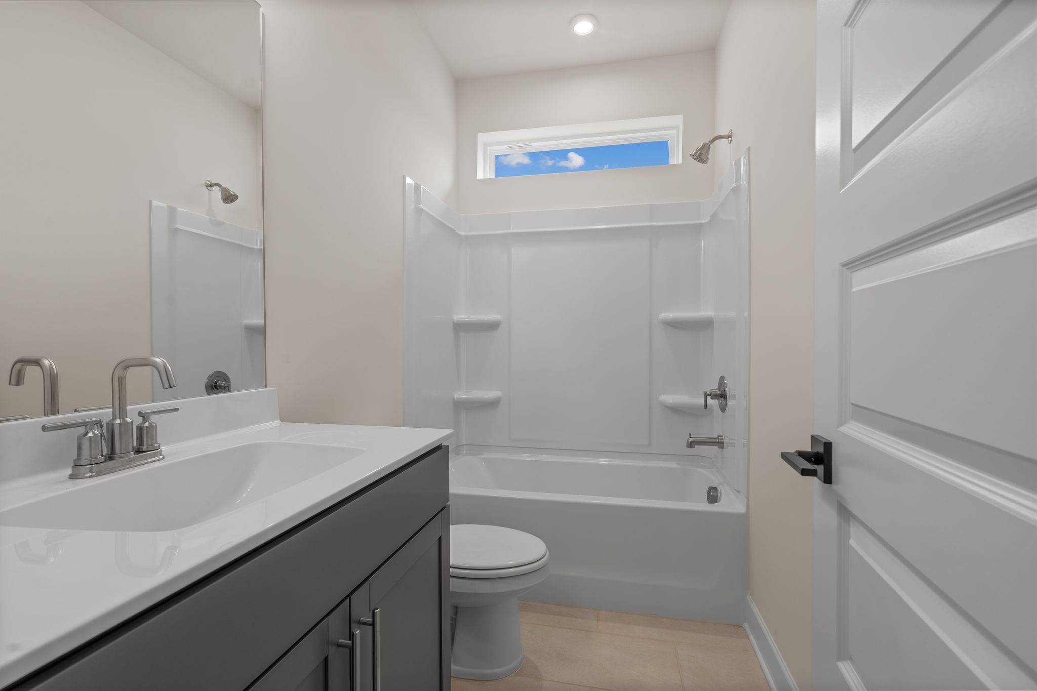 907 Champions Circle