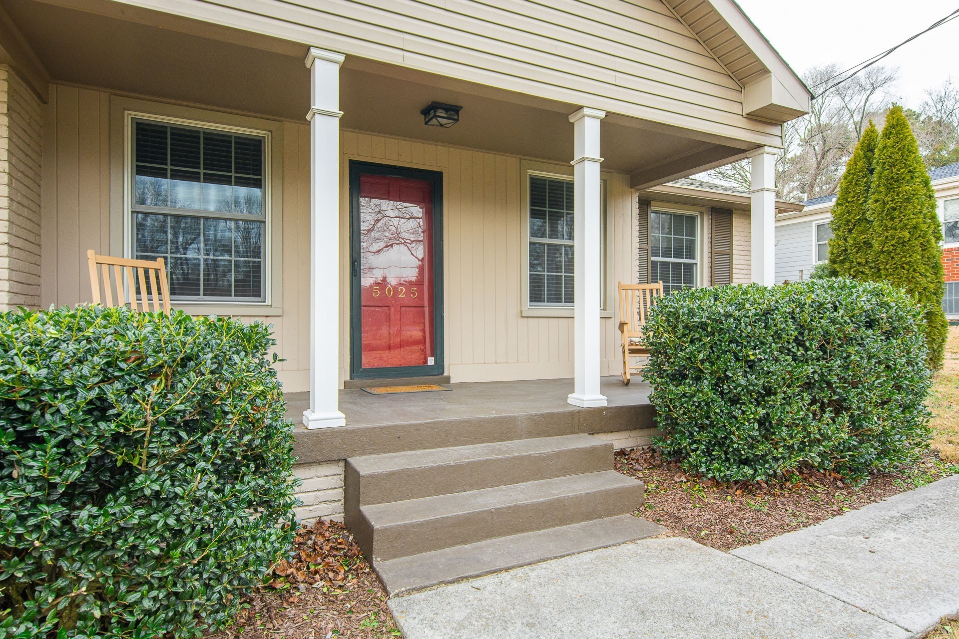 5025 Montclair Dr