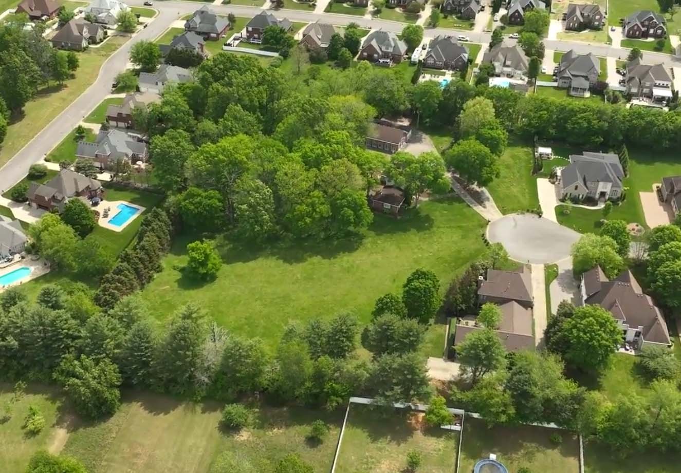 2937 Pendarvis Ln
