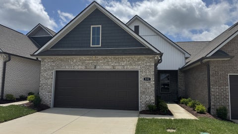 Photo of 532 W Foxrun, Springfield, TN 37172 (MLS # 3512985)