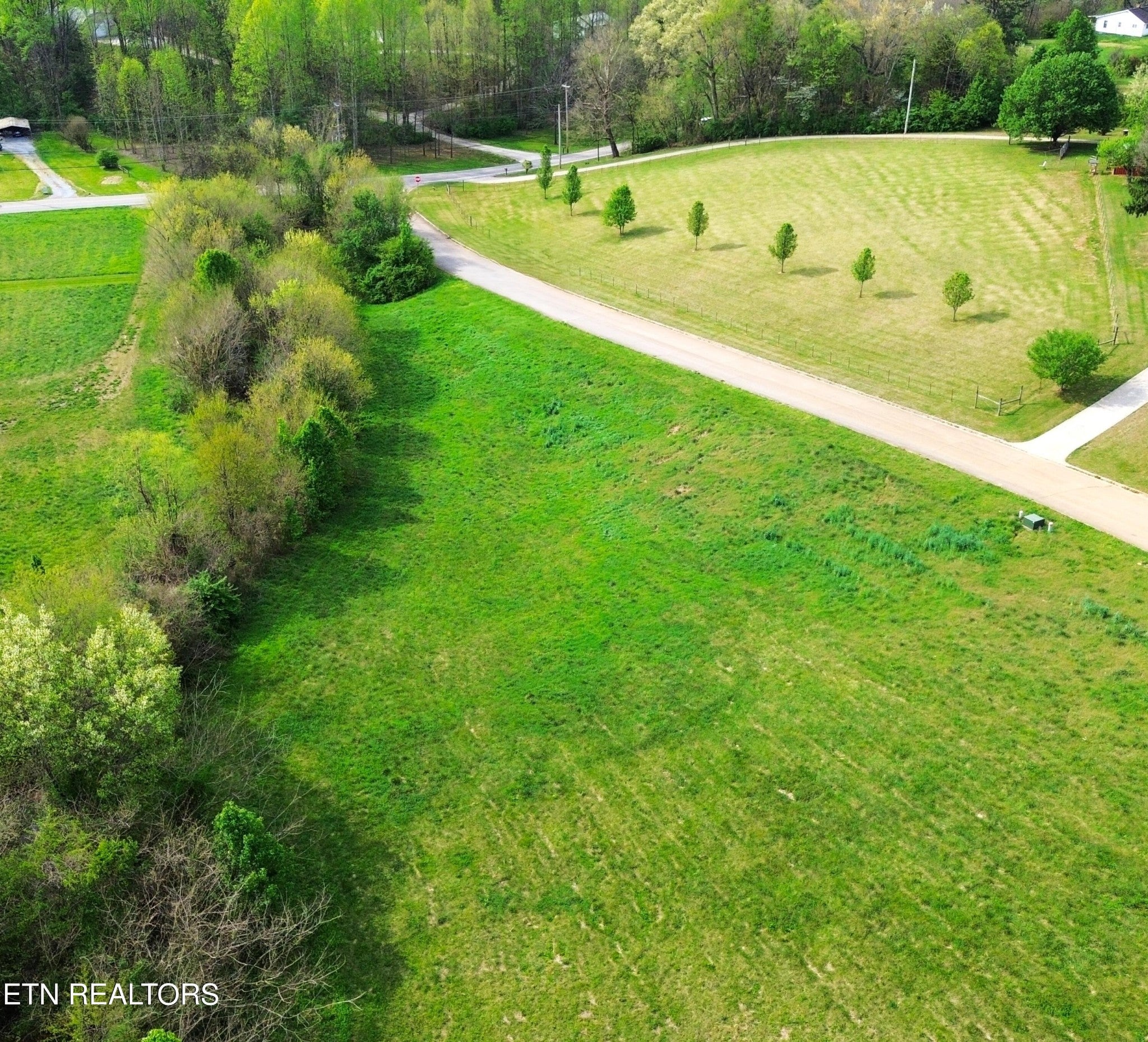 916 Carter Springs Drive