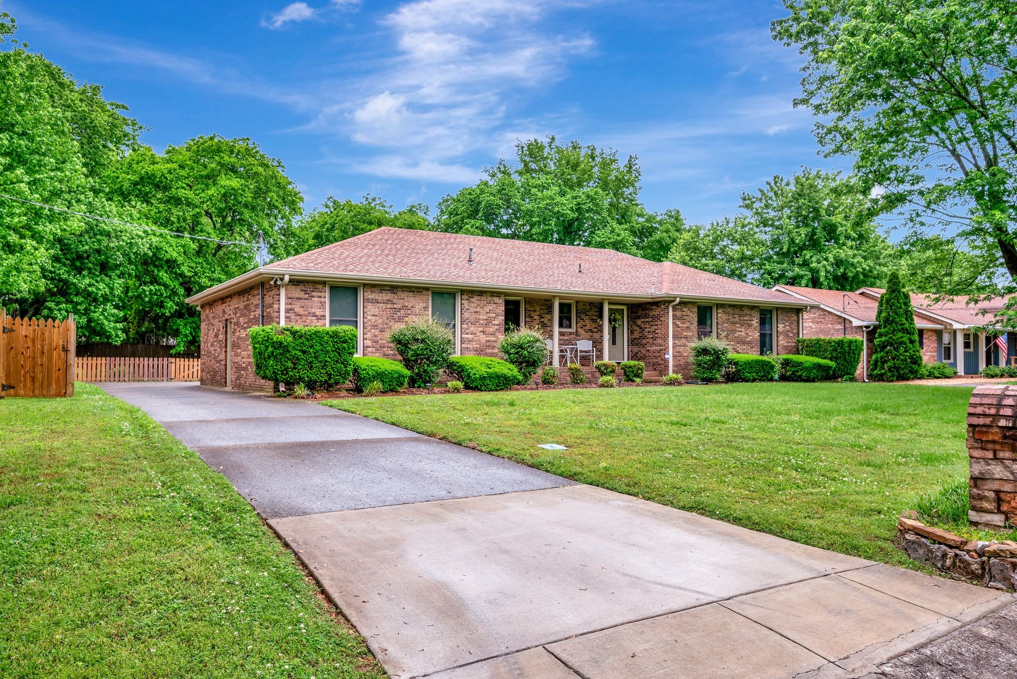 109 Dana Dr