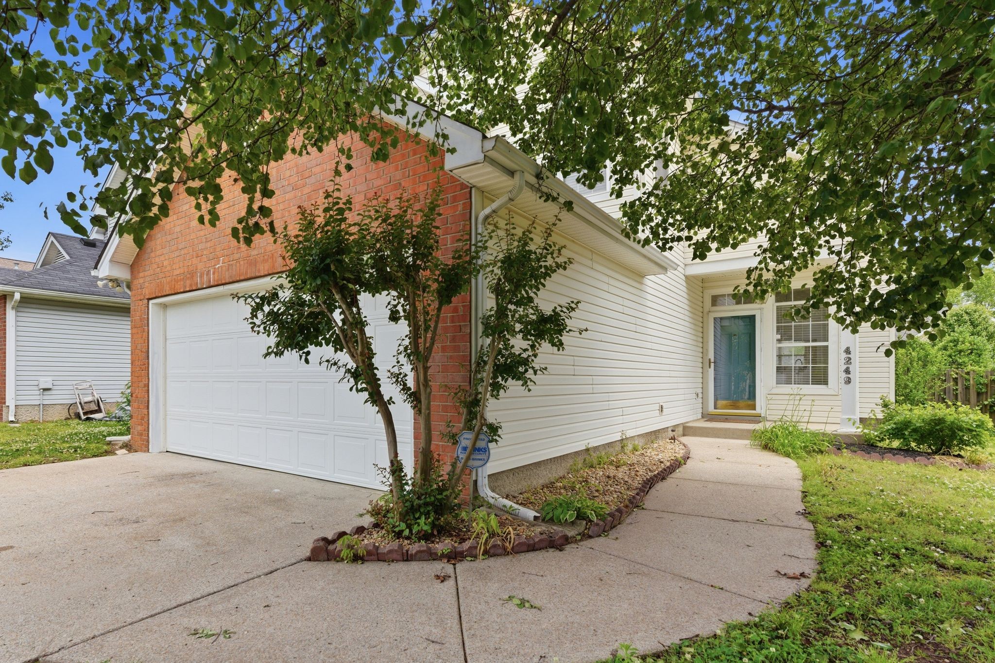 4249 Chesney Glen Dr