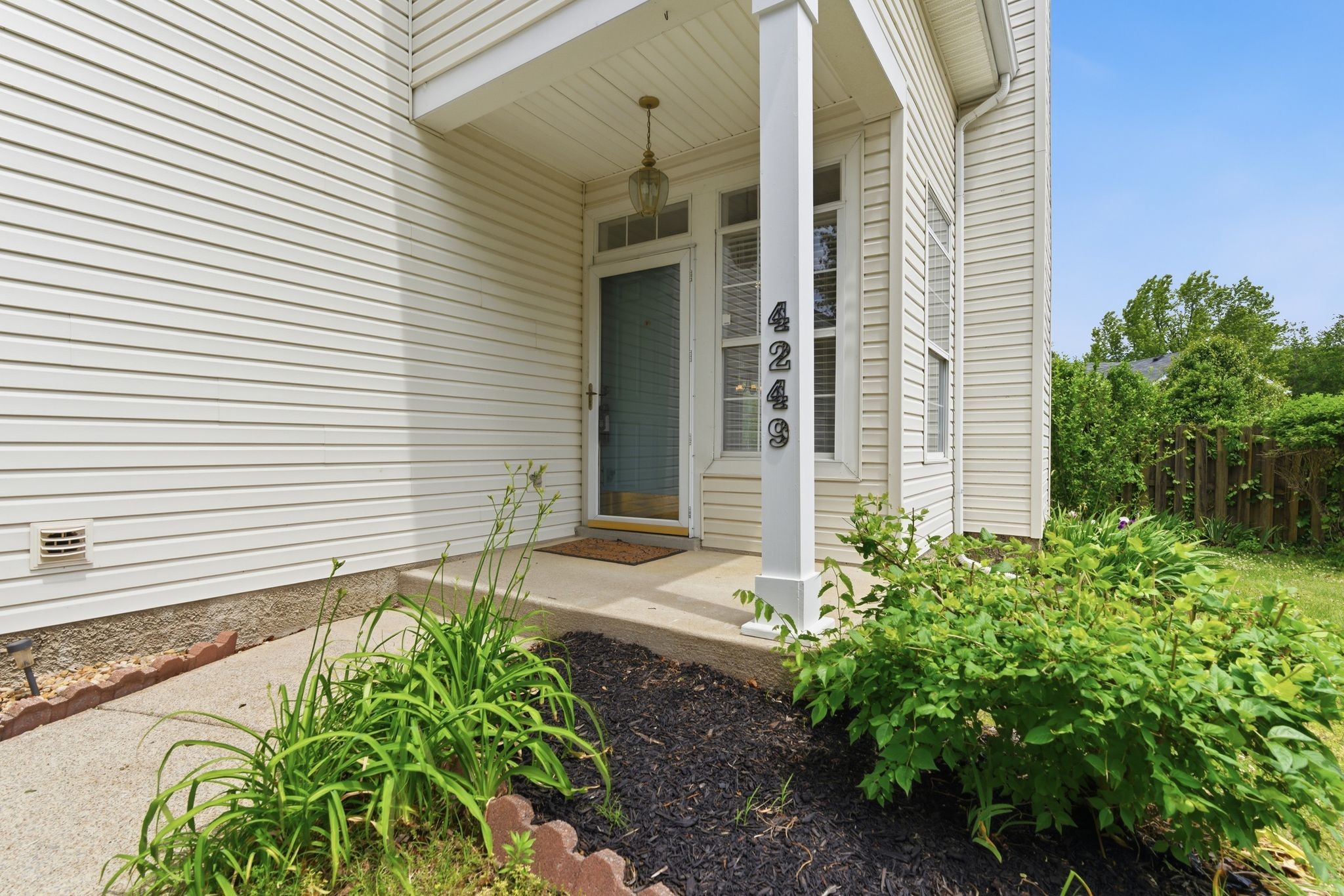 4249 Chesney Glen Dr