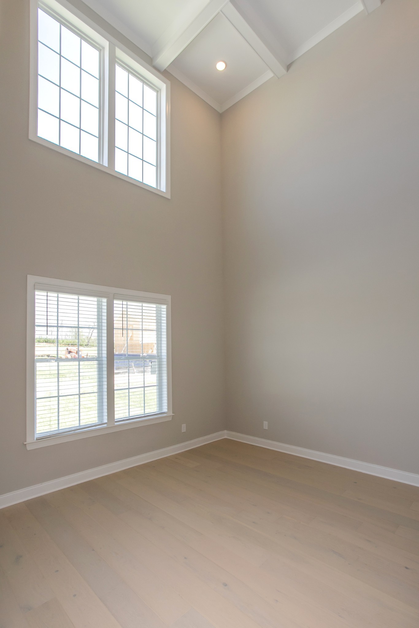 5966 Hunt Valley Drive