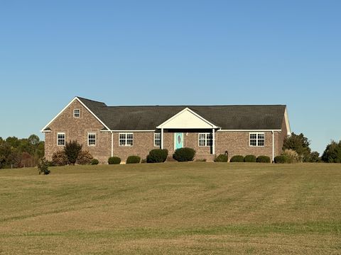 800 Williams Rd Lafayette TN 37083