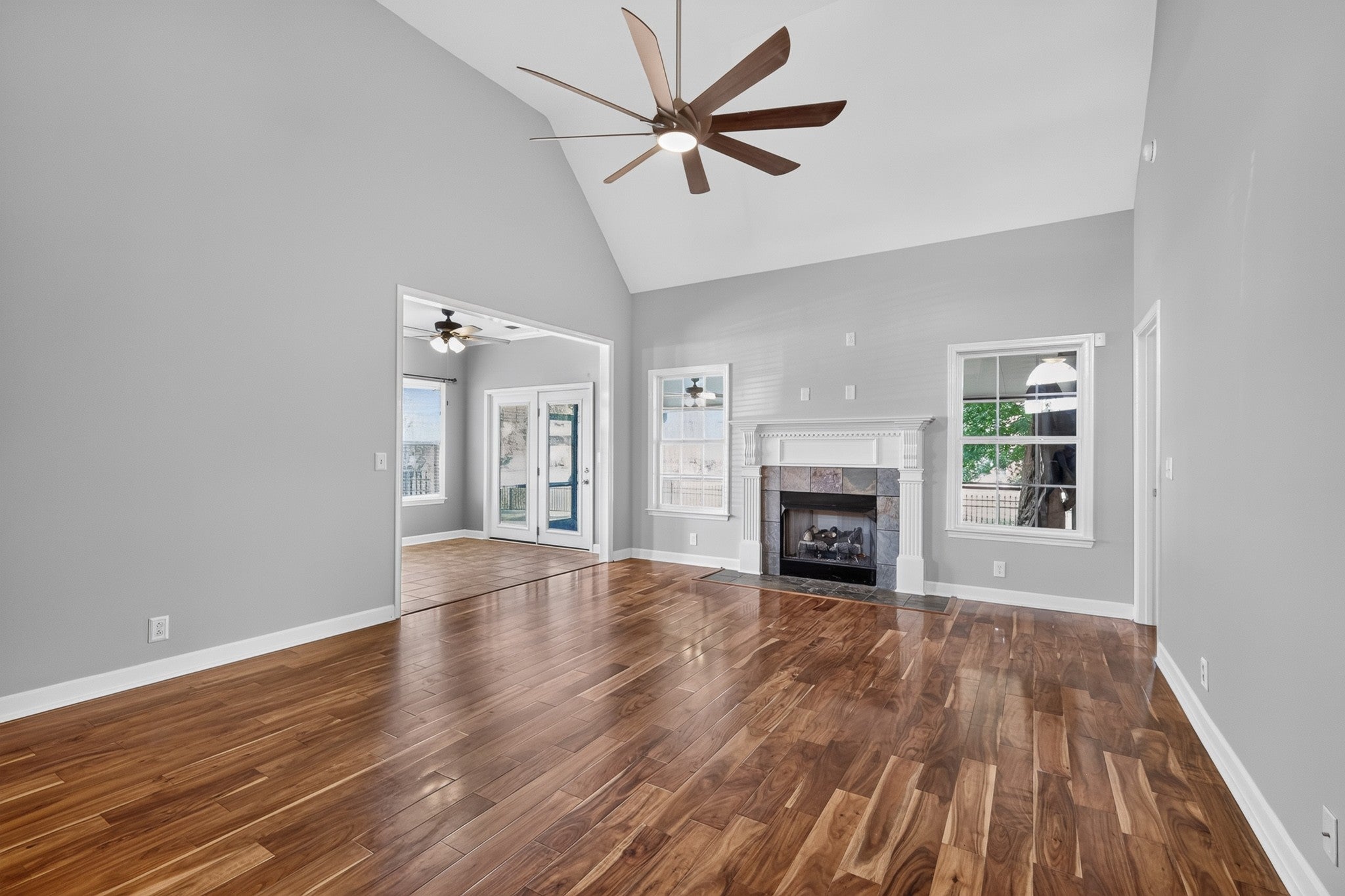 1322 Alamo Ave