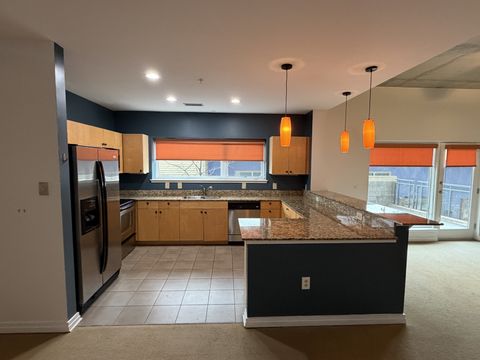 1101 18th Ave S 206 Nashville TN 37212