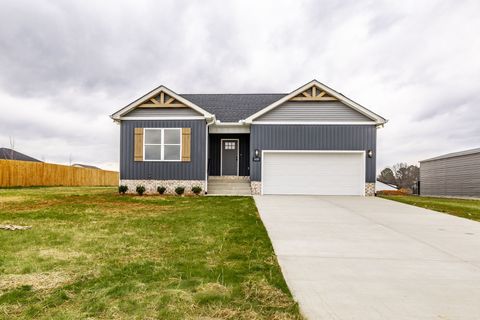 Photo of 3050 Ayrshire Dr, Greenbrier, TN 37073 (MLS # 3061059)