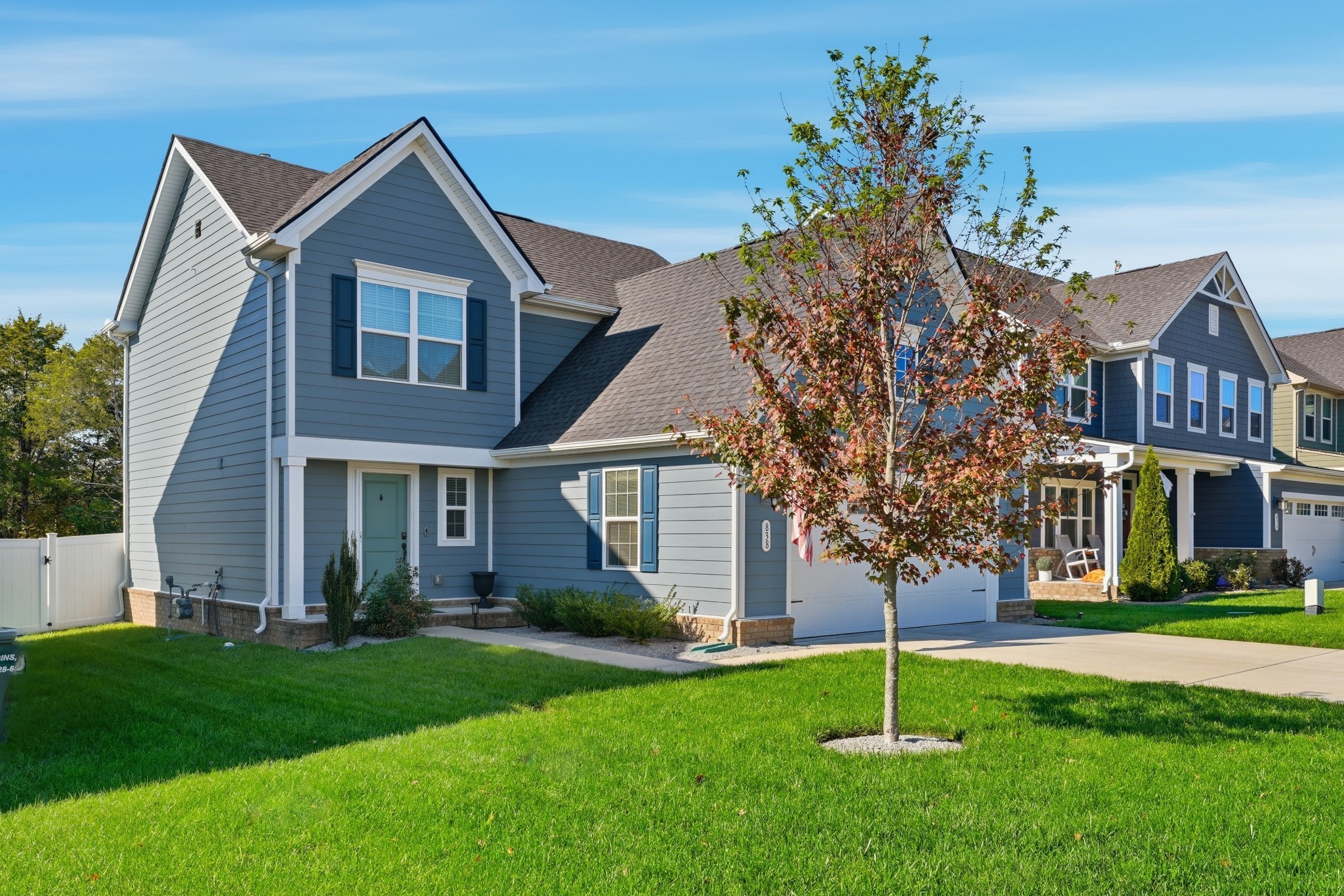 838 Dean Dr