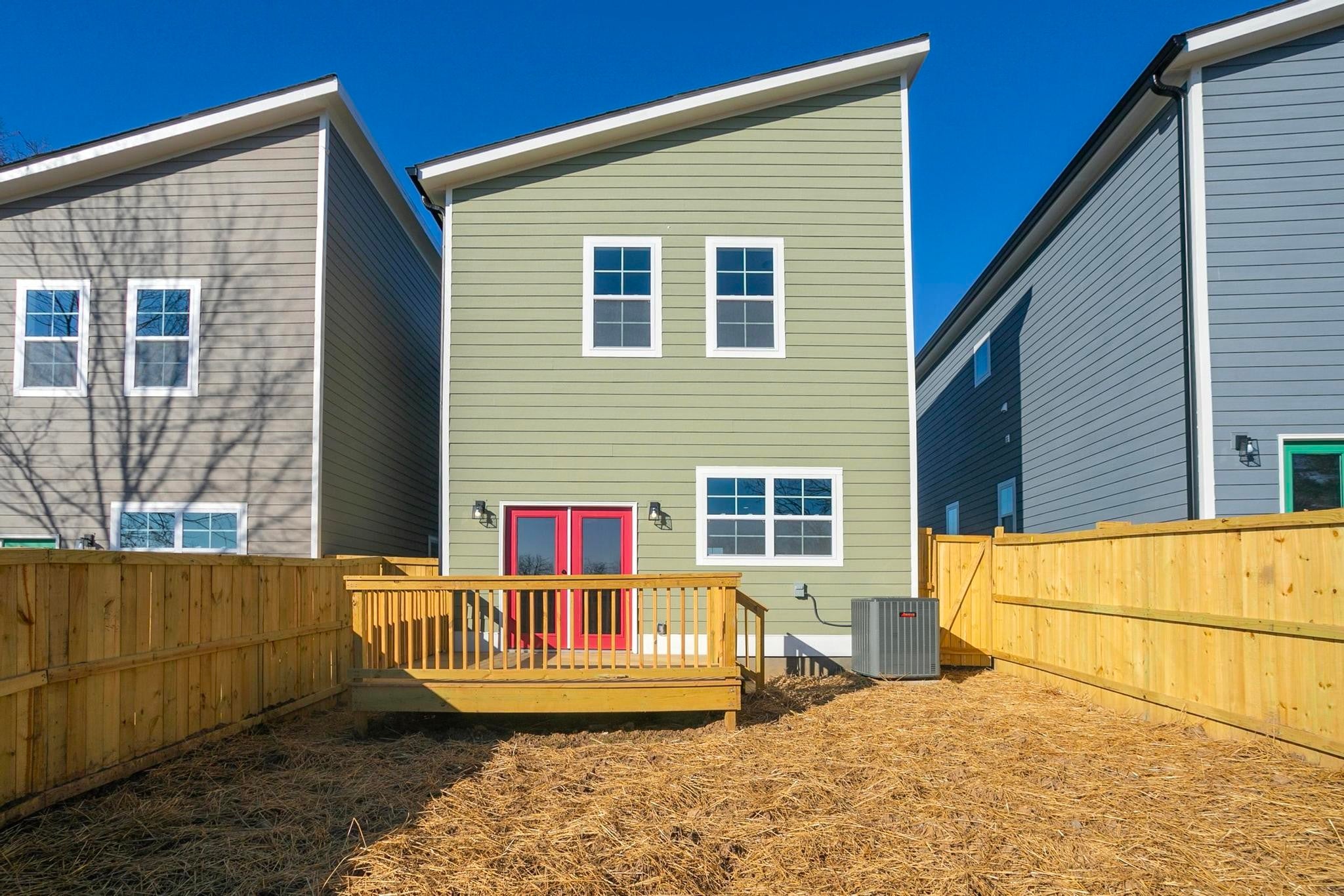 4325 Old Goins Rd E 4325