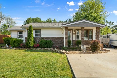 109 E Market St Decherd TN 37324