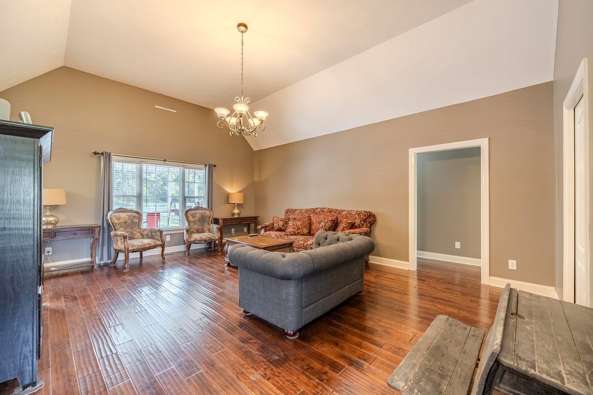 275 BRANCH ESTATE LN
