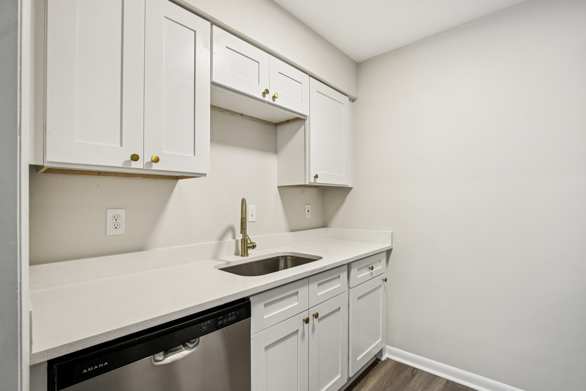 214 Old Hickory Blvd 94