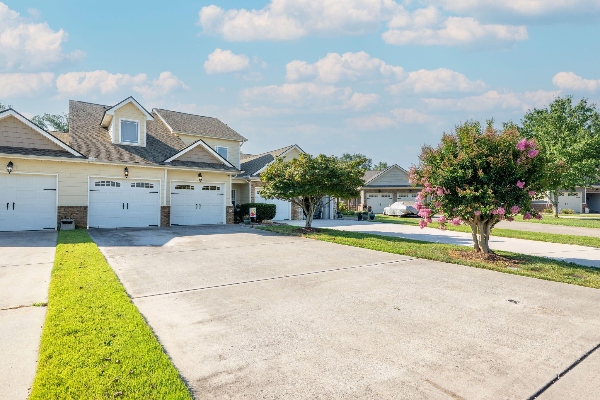 5388 Mandarin Circle