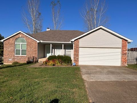 2766 Belle Meade Pl Columbia TN 38401