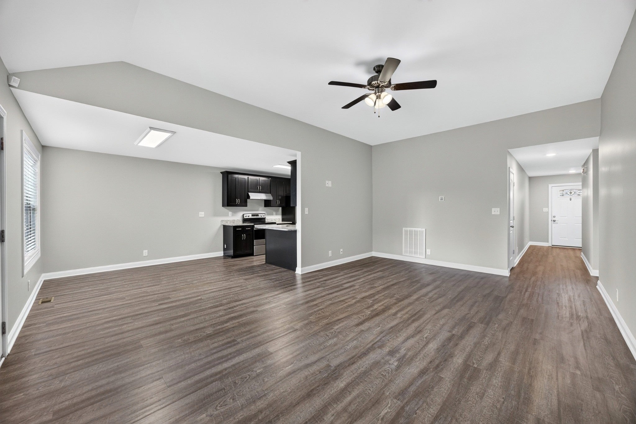 626 Snowshoe Ln