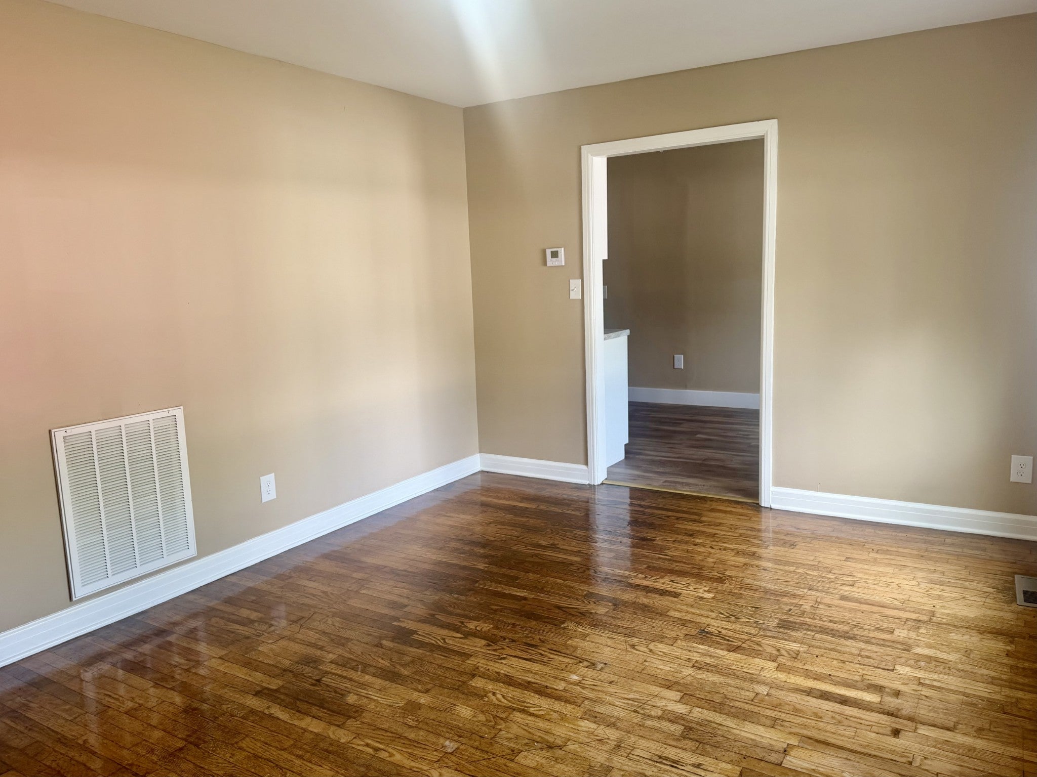155 N Kentucky Ave