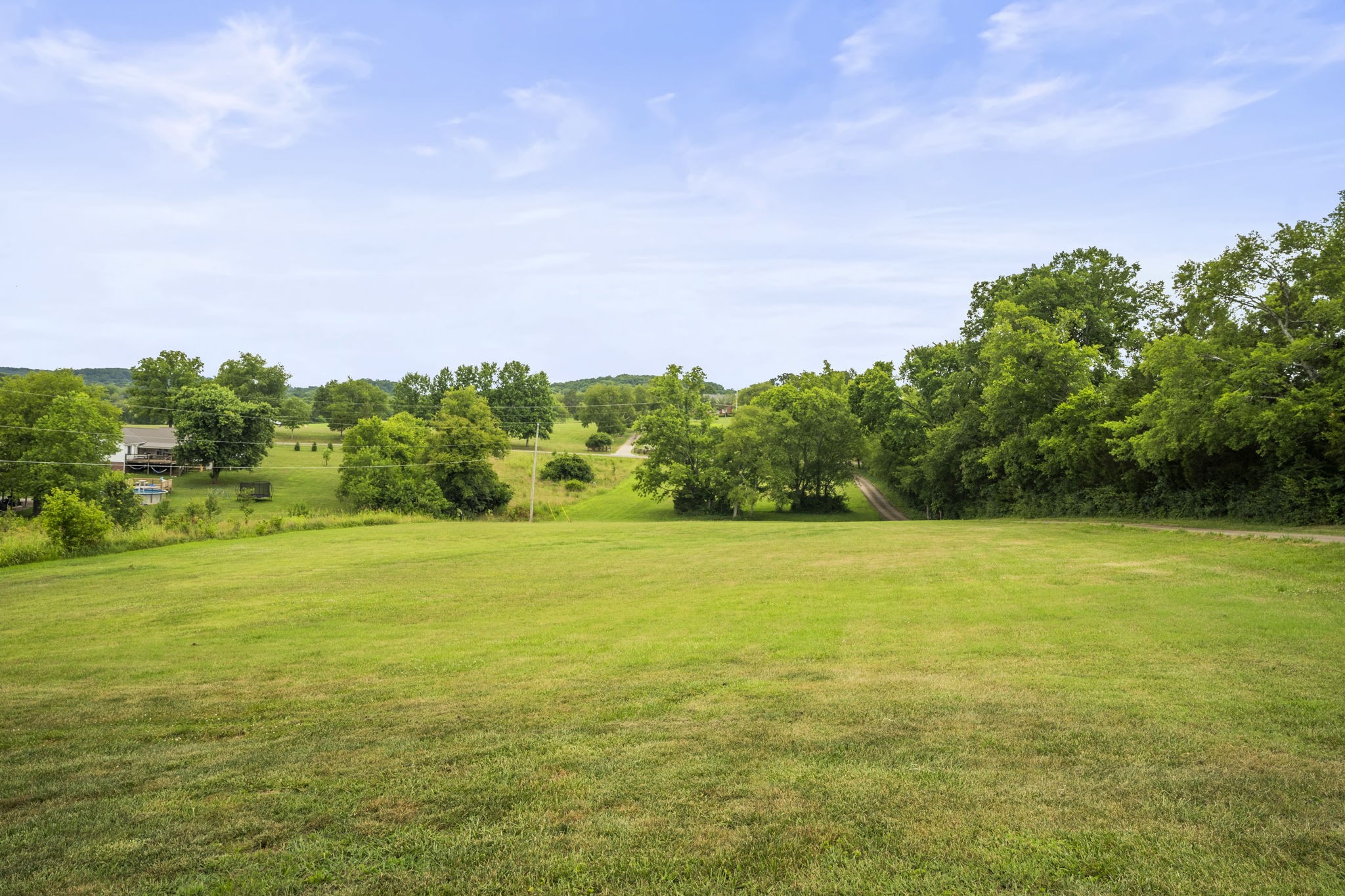 148 Phosphate Ln