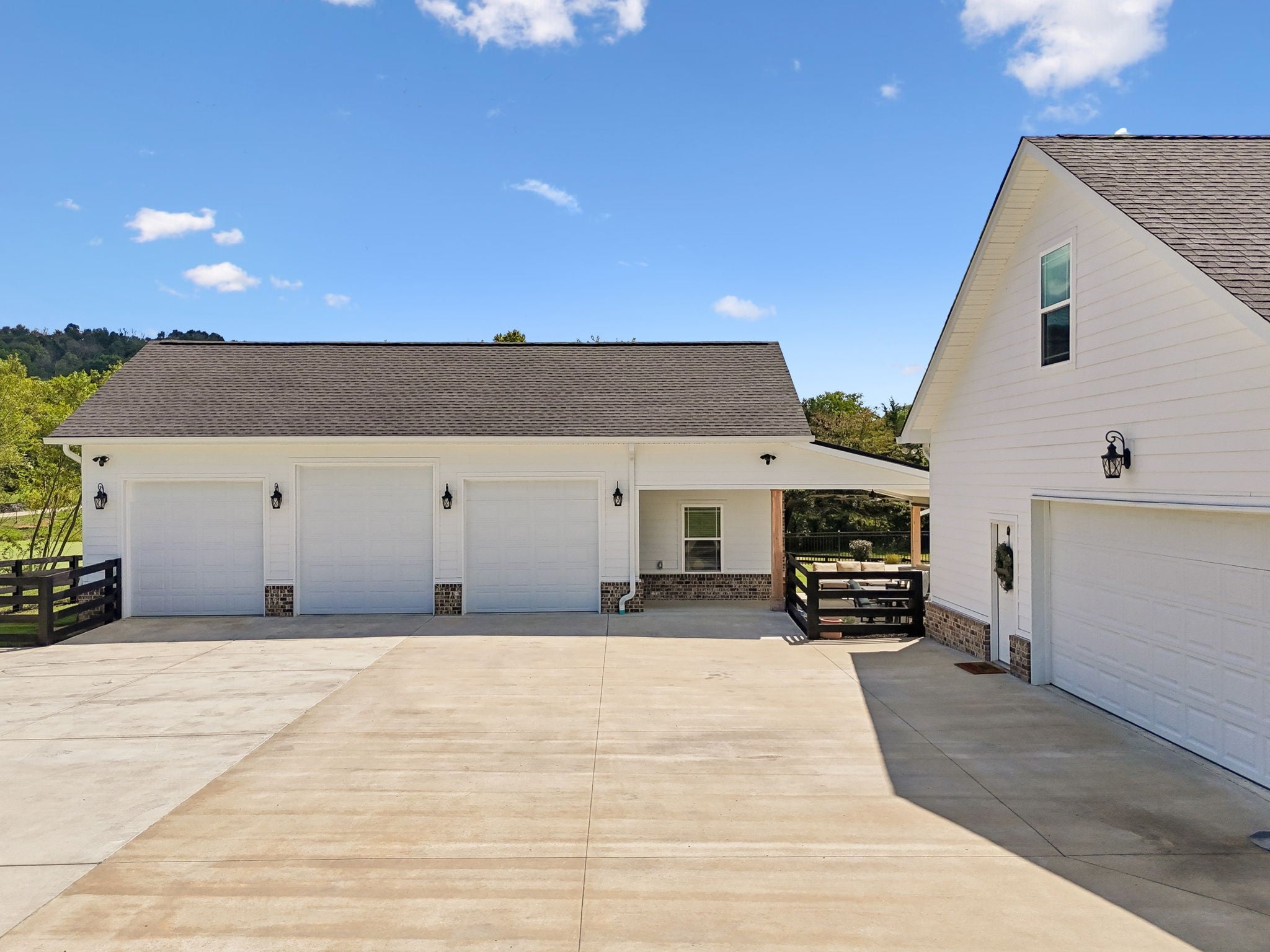 2601 Ben Green Rd