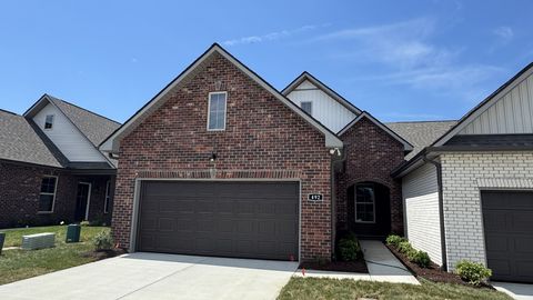 Photo of 492 W Foxrun, Springfield, TN 37172 (MLS # 3205480)