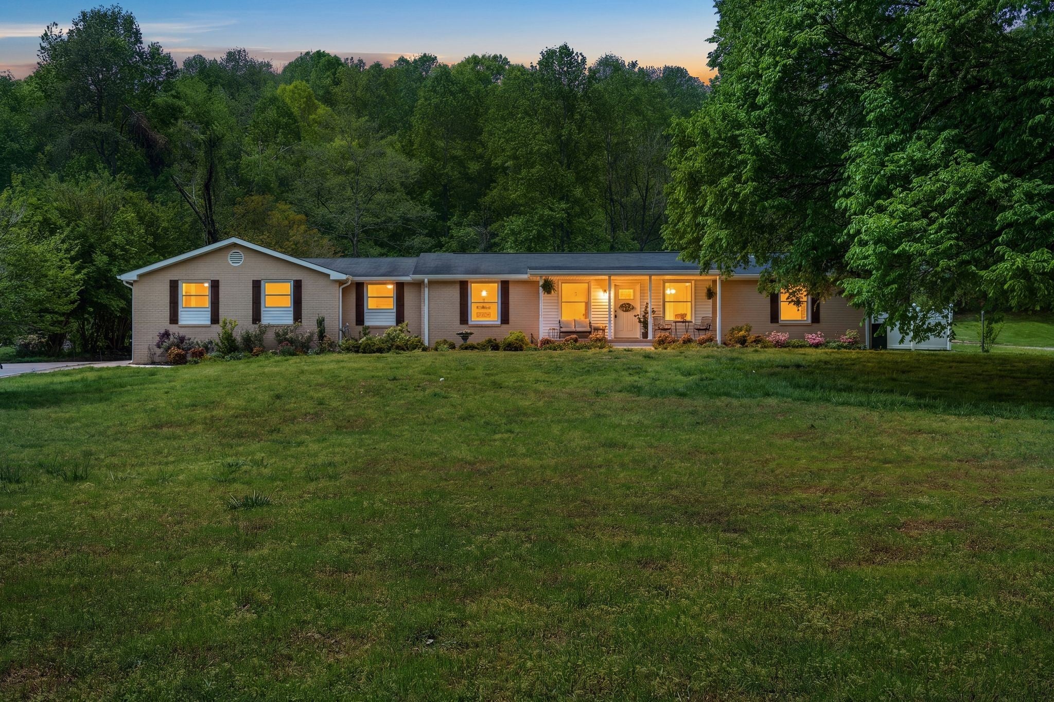 1142 Indian Springs Rd