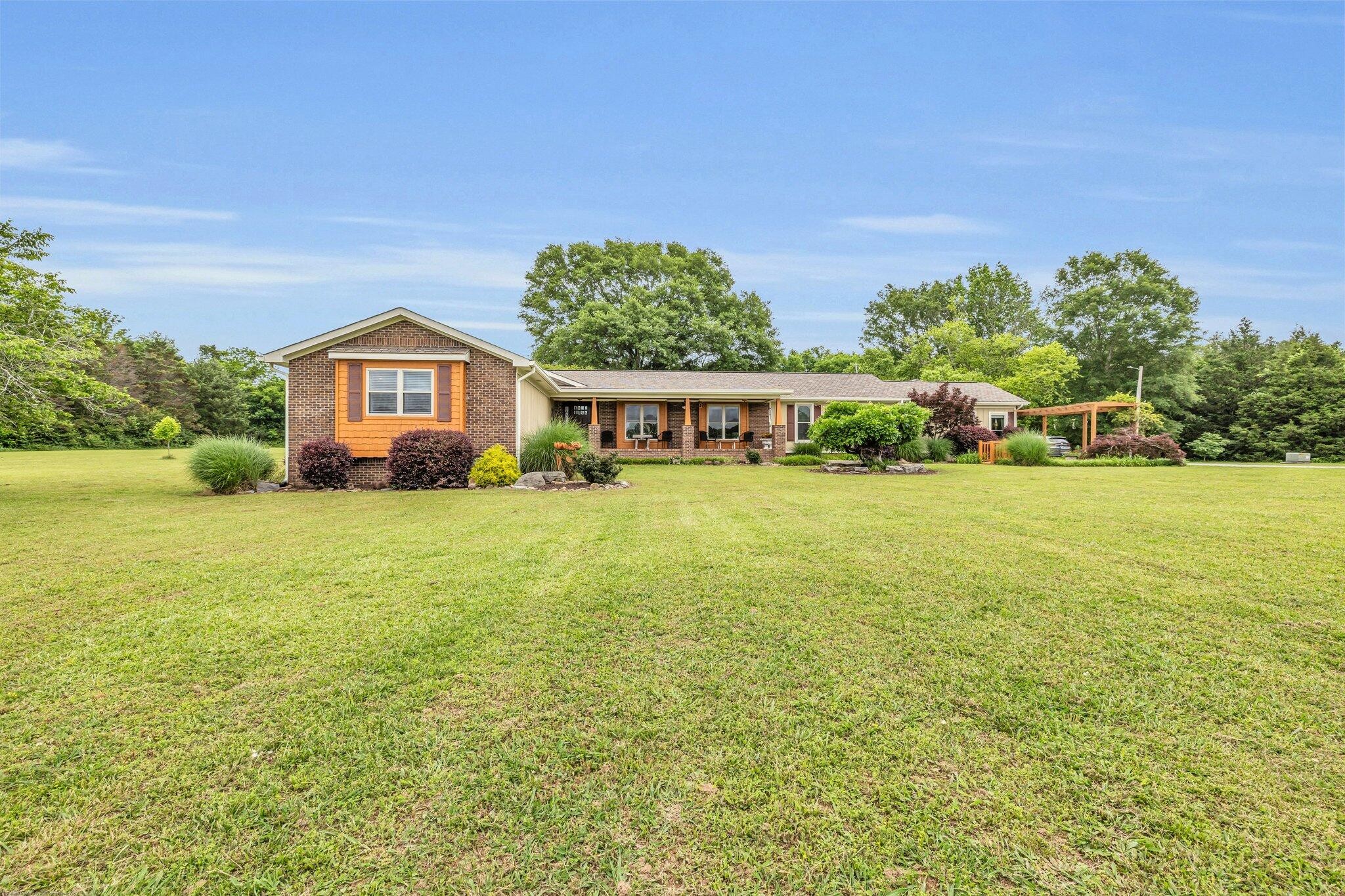 694 Meadow Drive