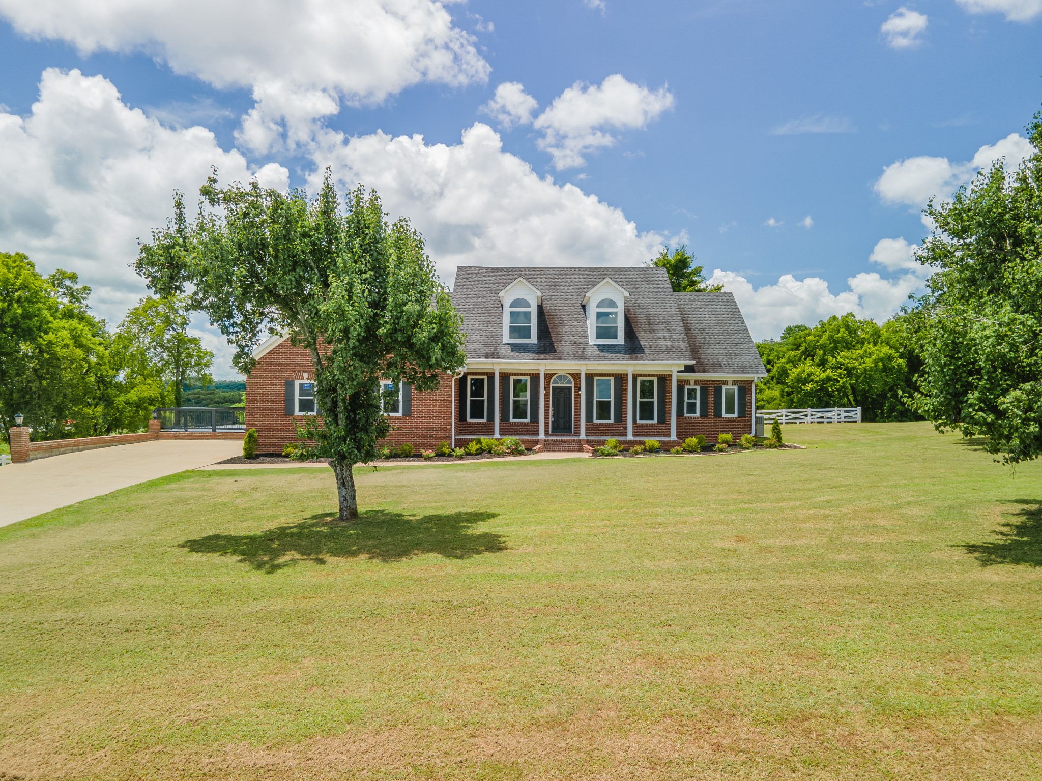 1821 Gina Lynn Dr