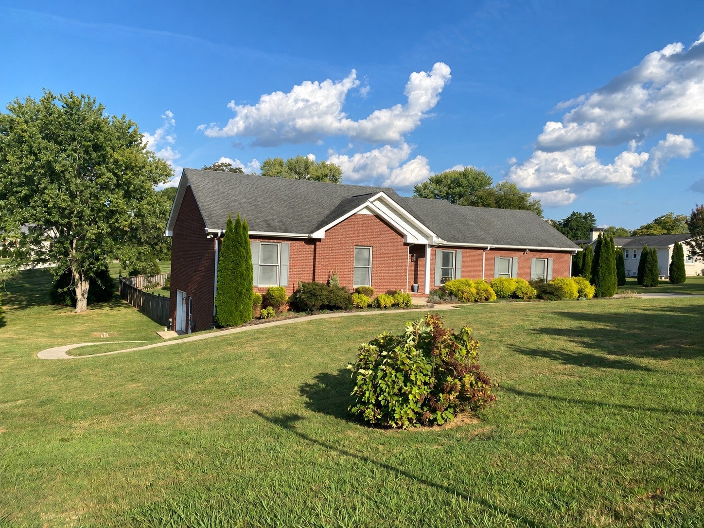301 Locust Rd