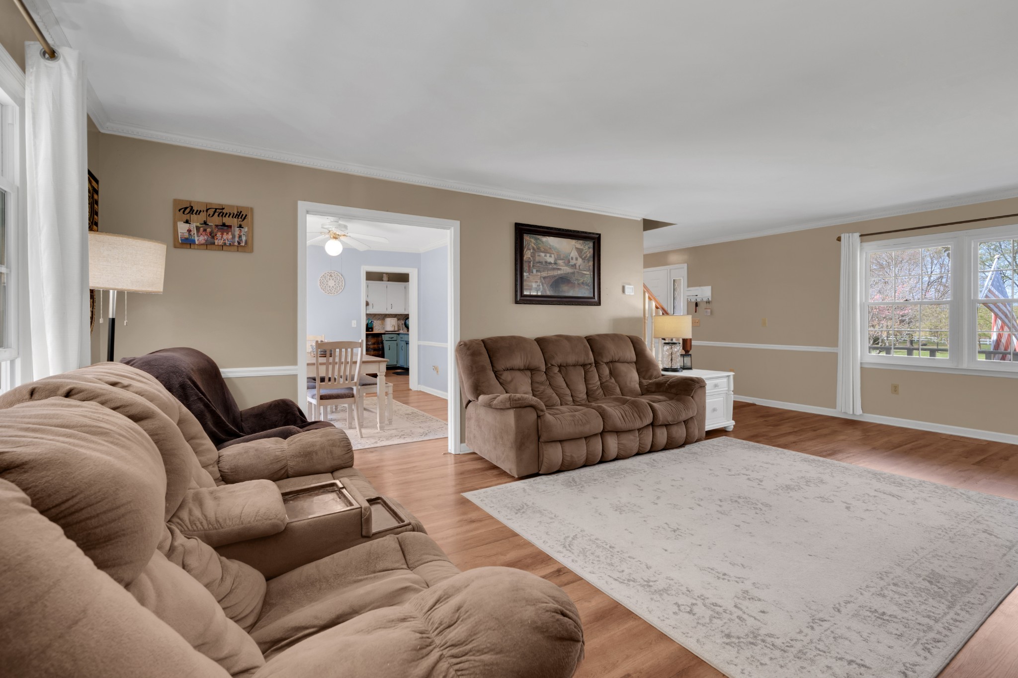 146 Holly Dr