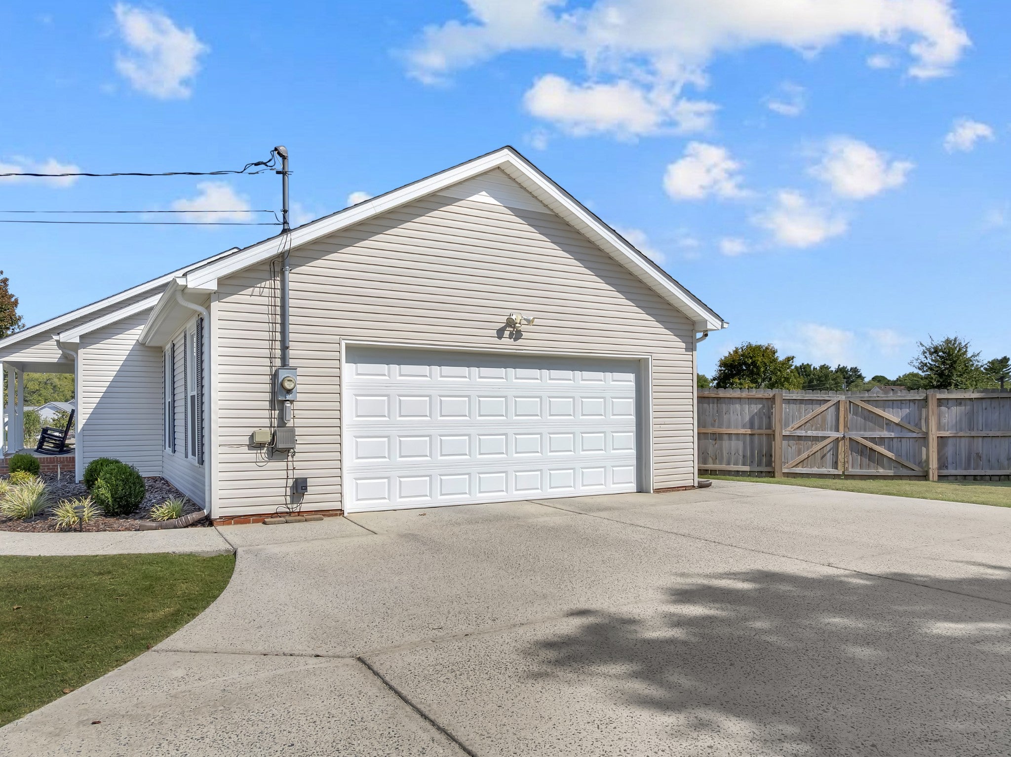 210 Shapard Dr