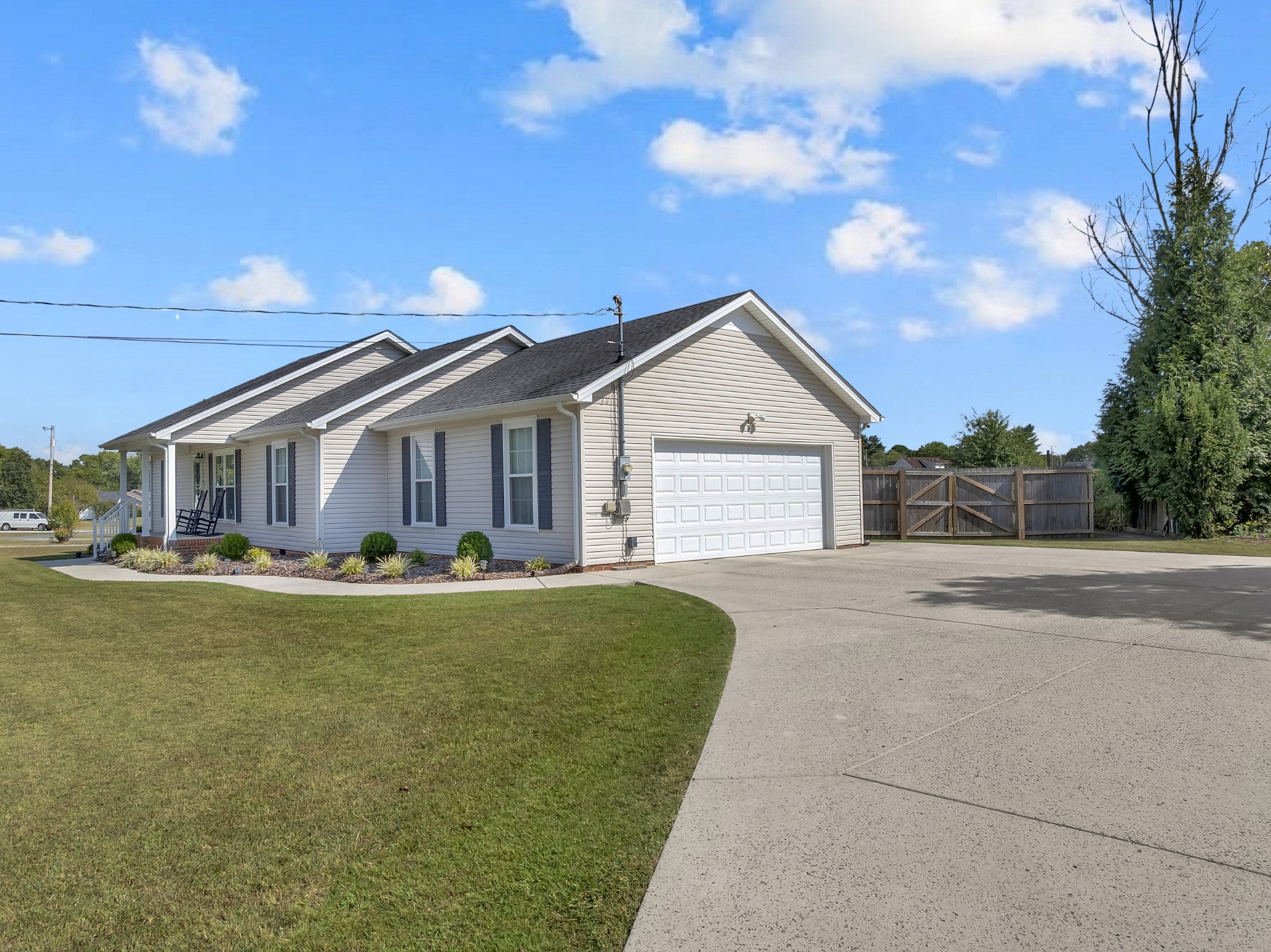 210 Shapard Dr