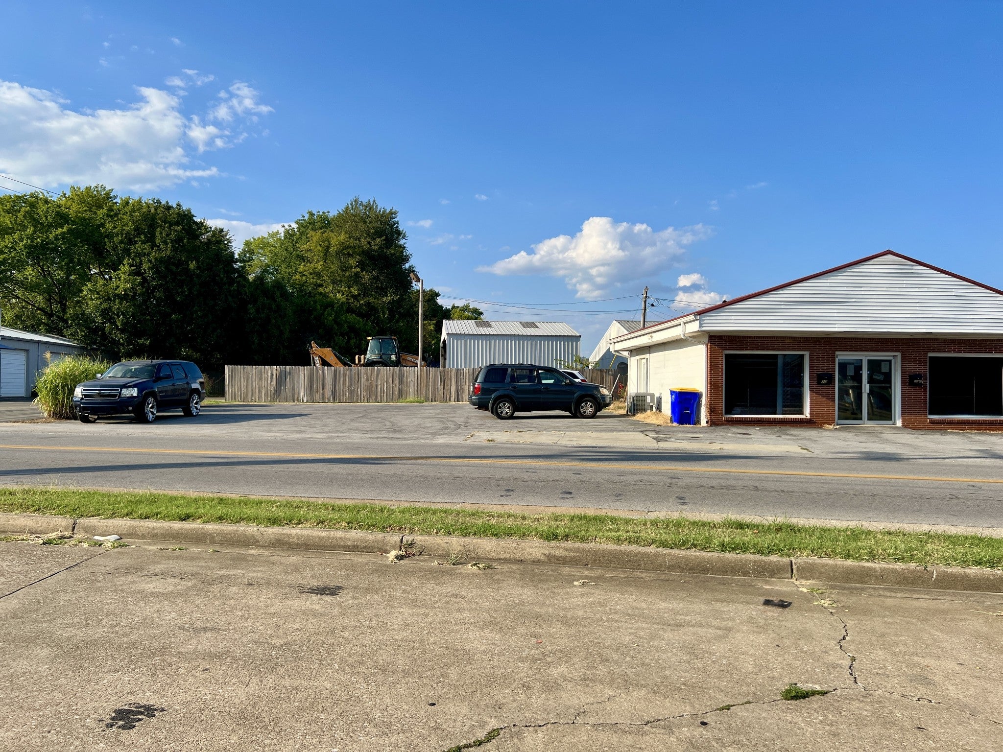 701 N Main St