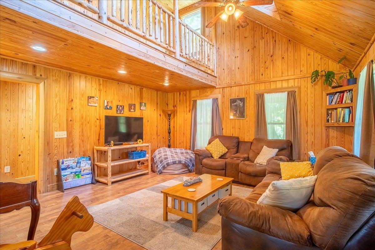 474 Long Branch Rd