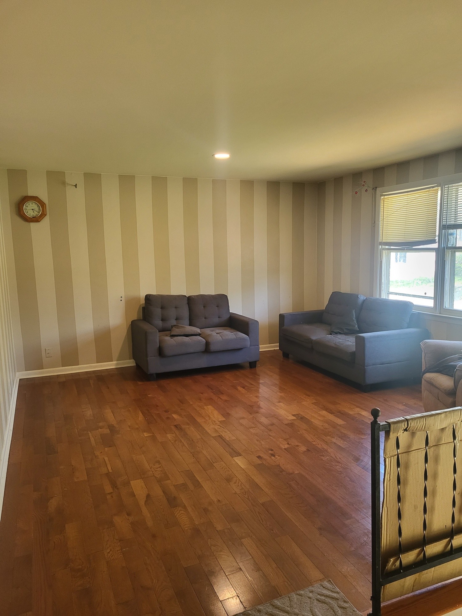 421 Cedarcliff Rd