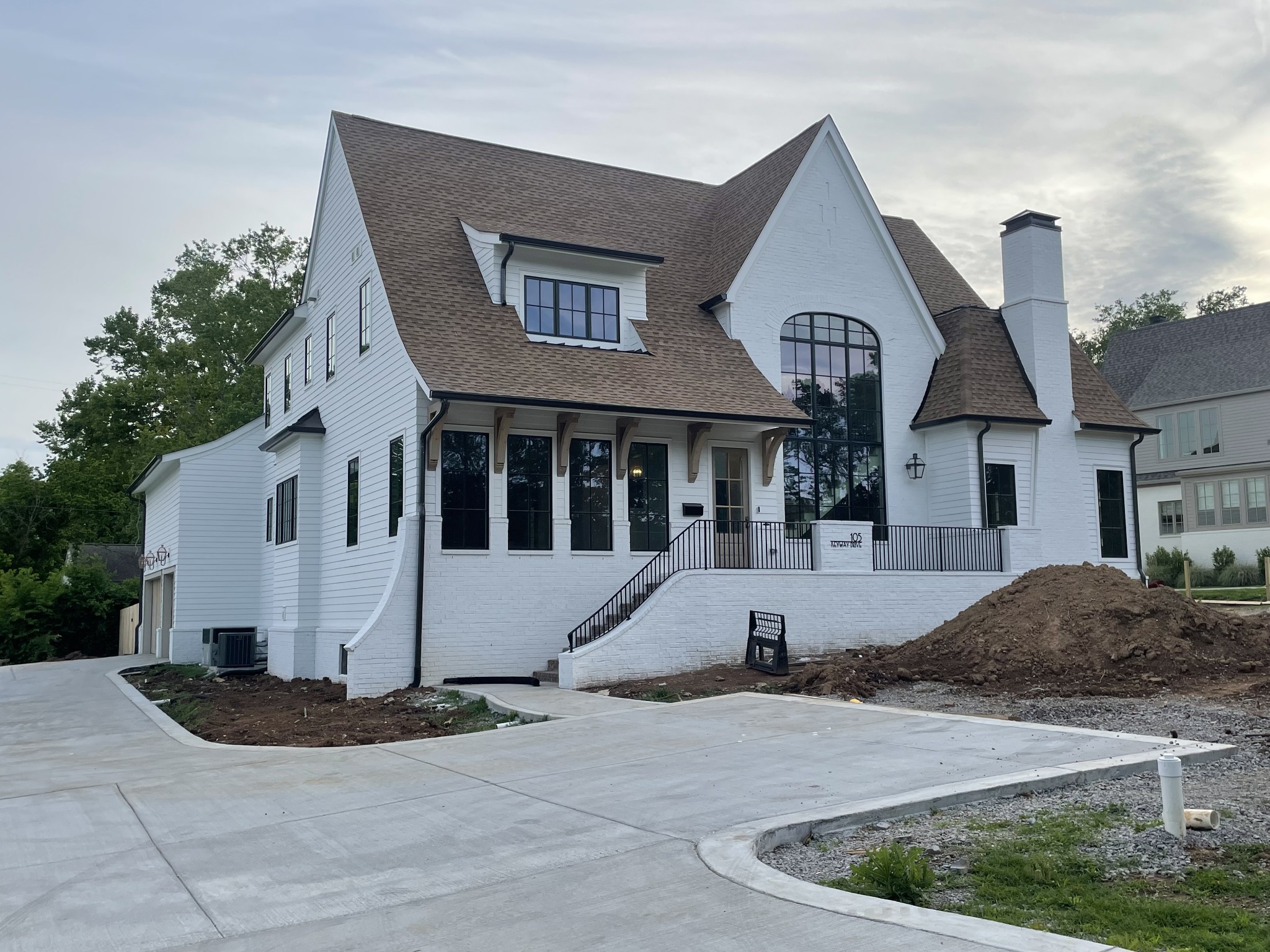 105 Keyway Dr
