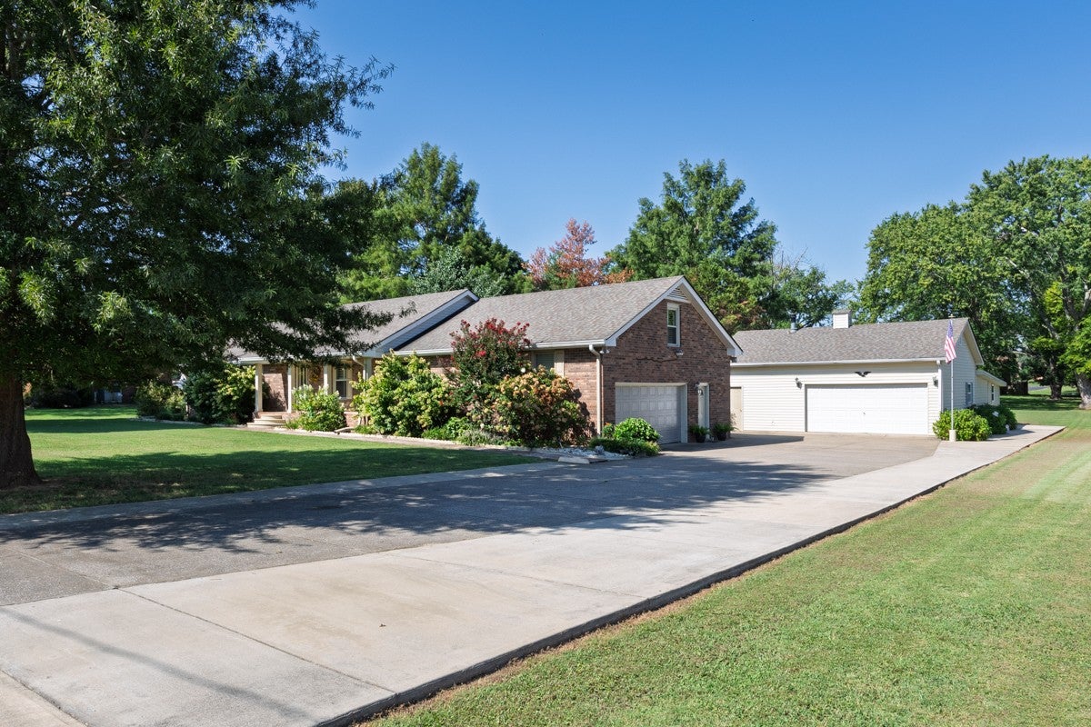 720 Treasury Ln