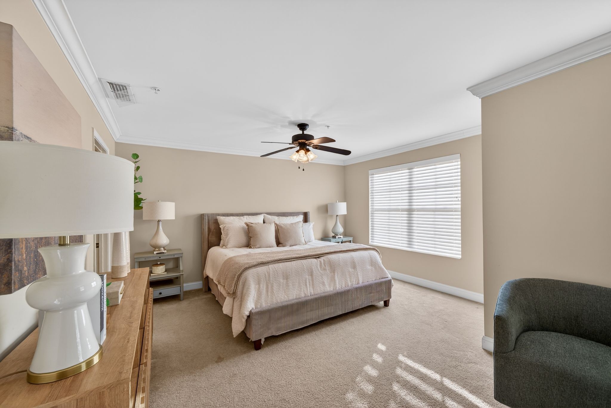 121 Ambassador Pvt Cir