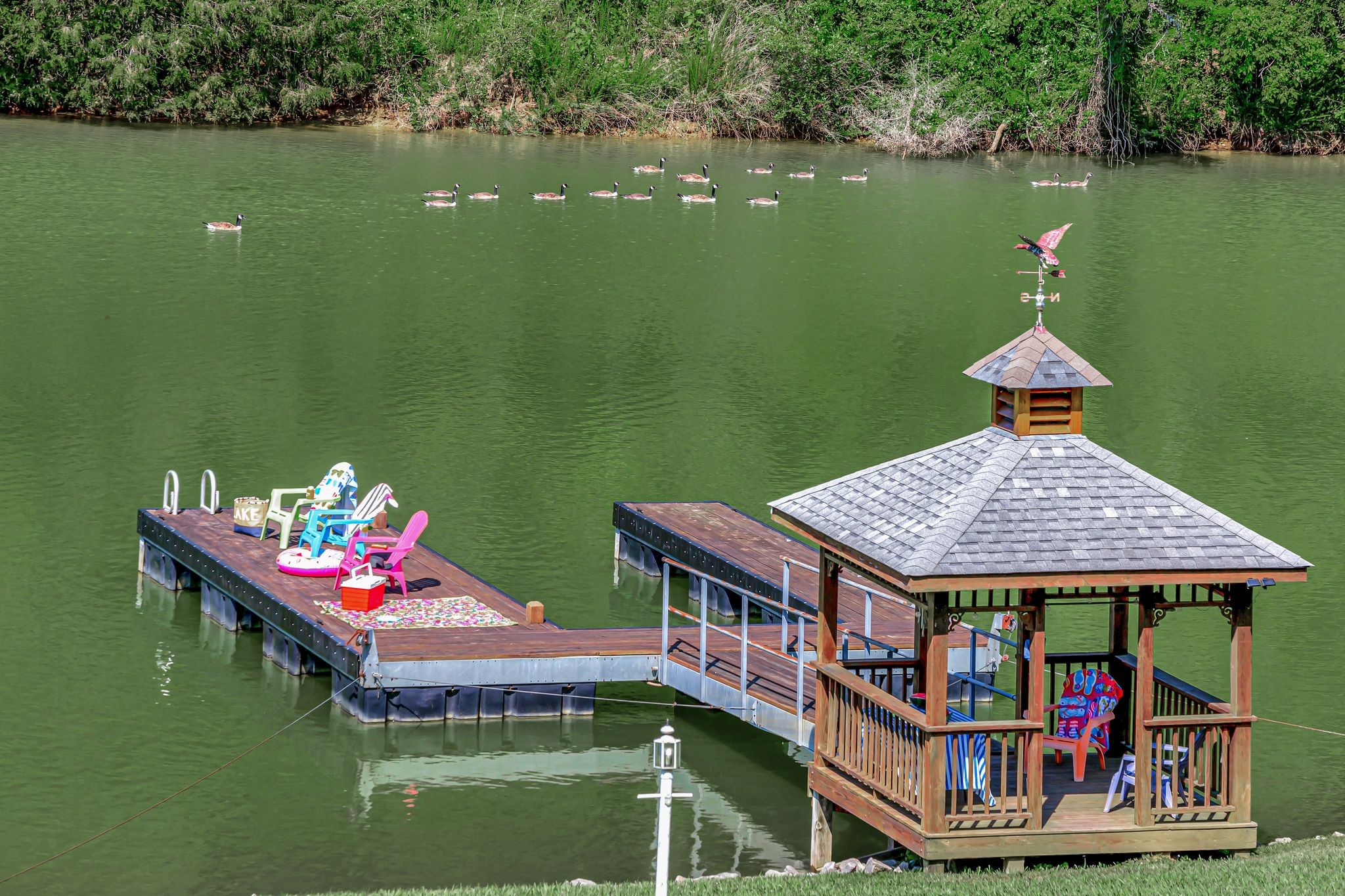834 Lake Haven Dr
