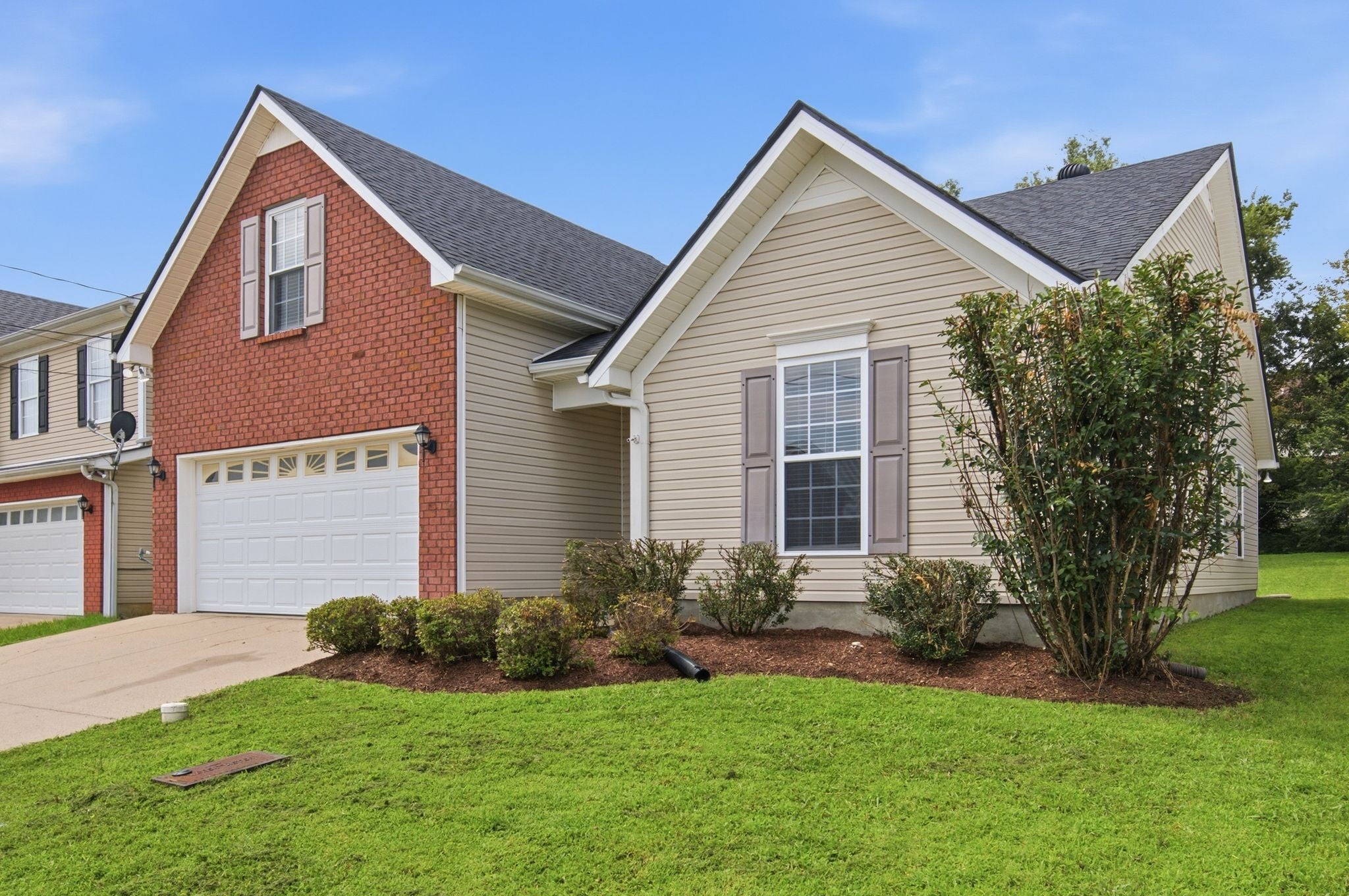 8816 Cressent Glen Ct