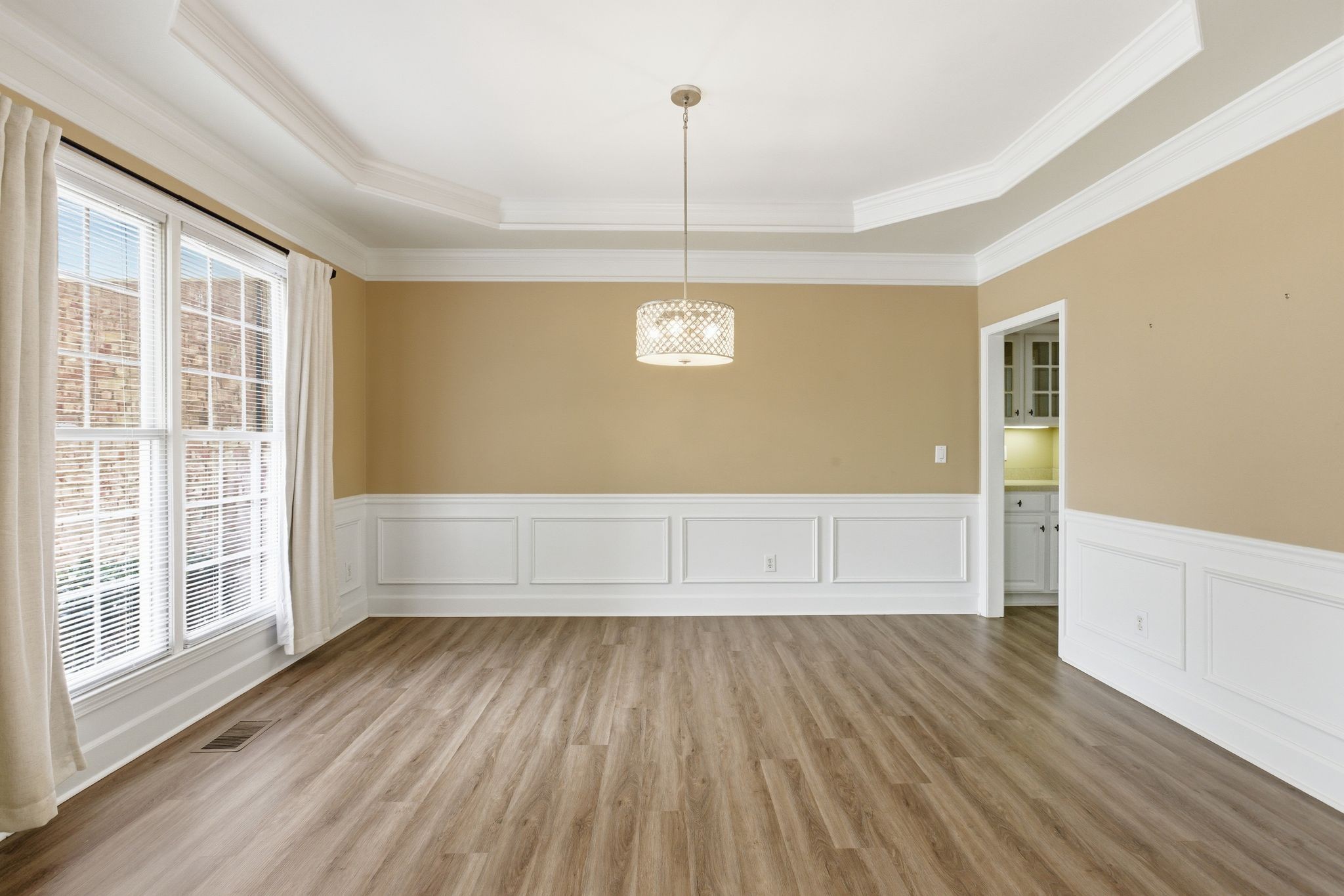 609 Black Horse Pkwy, Franklin TN 37069 4-bed home, photo 6 of 30