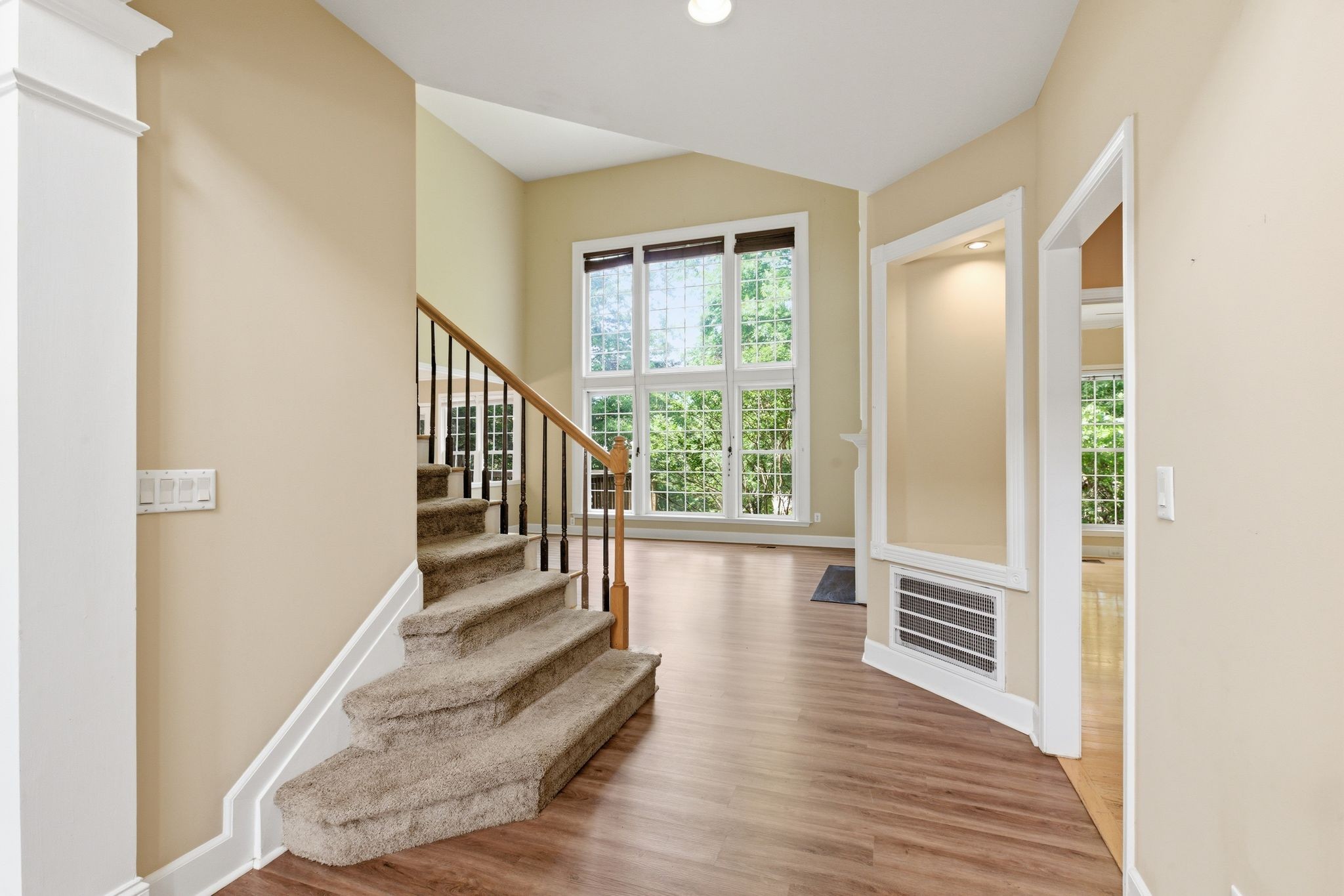 609 Black Horse Pkwy, Franklin TN 37069 4-bed home, photo 9 of 30