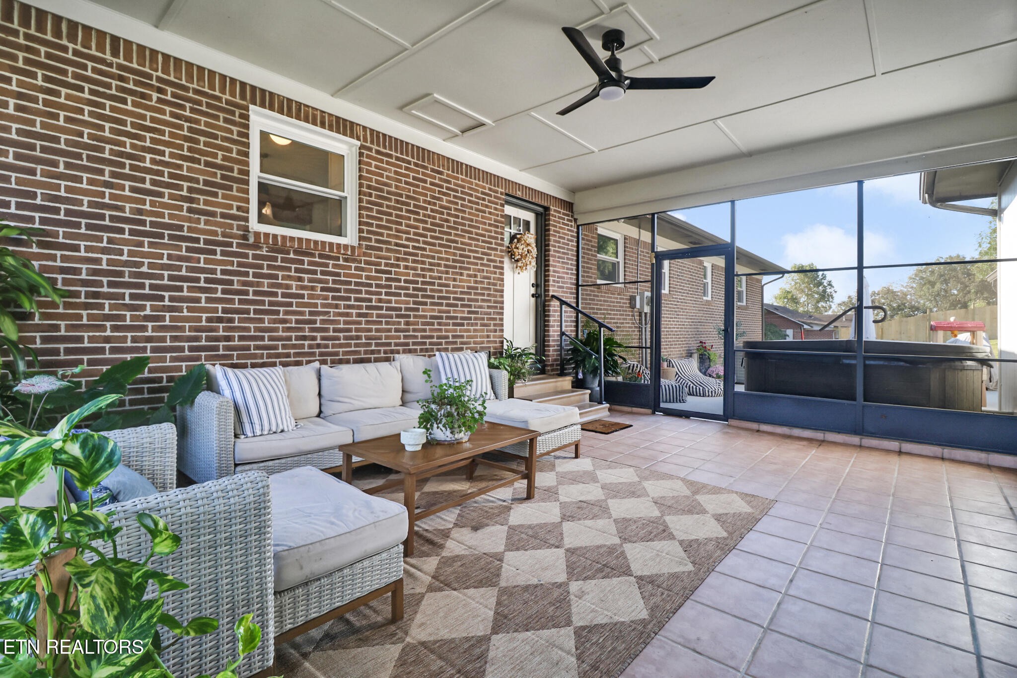 109 Scenic Hill Drive