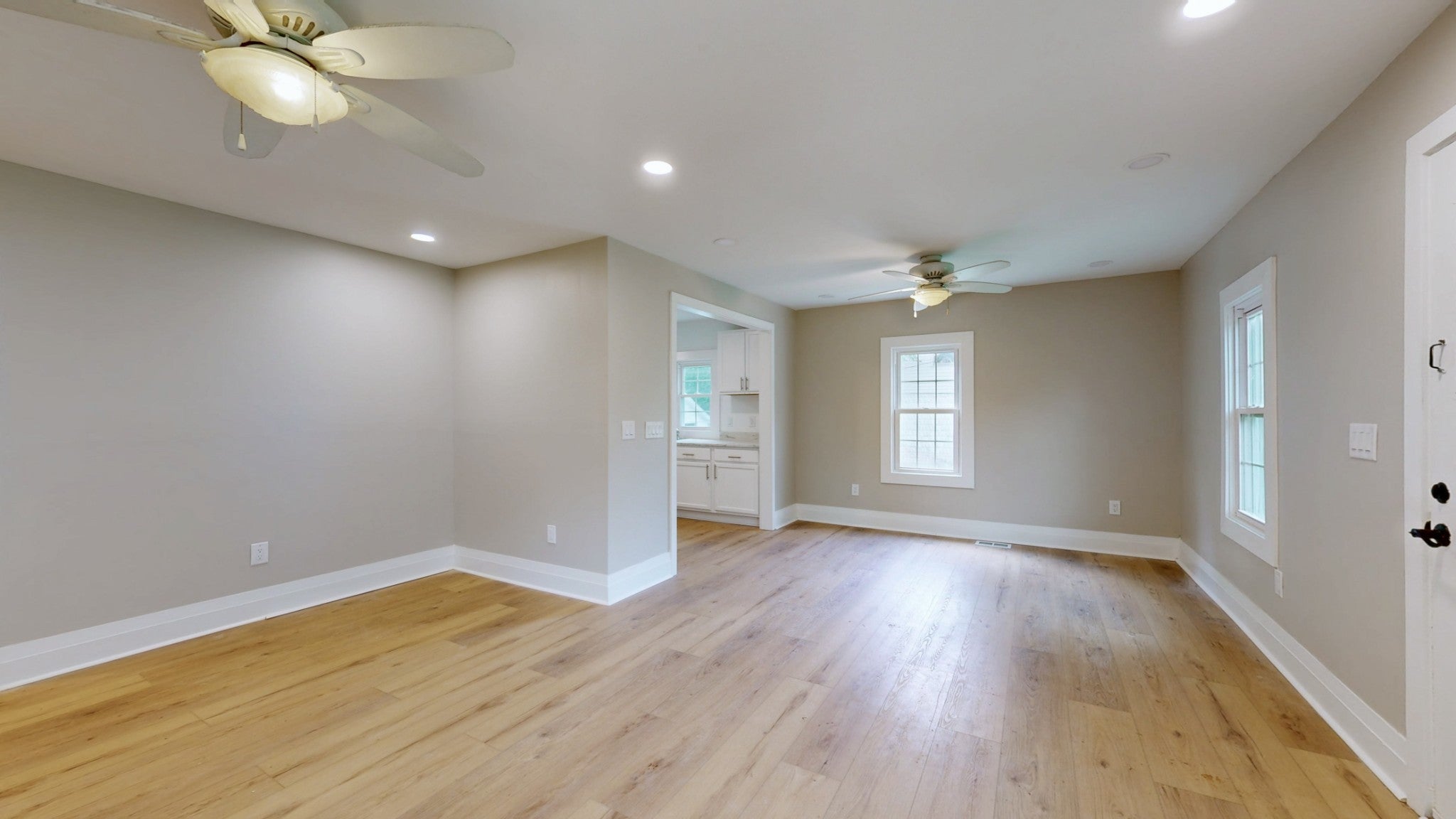 424 Laura Ave