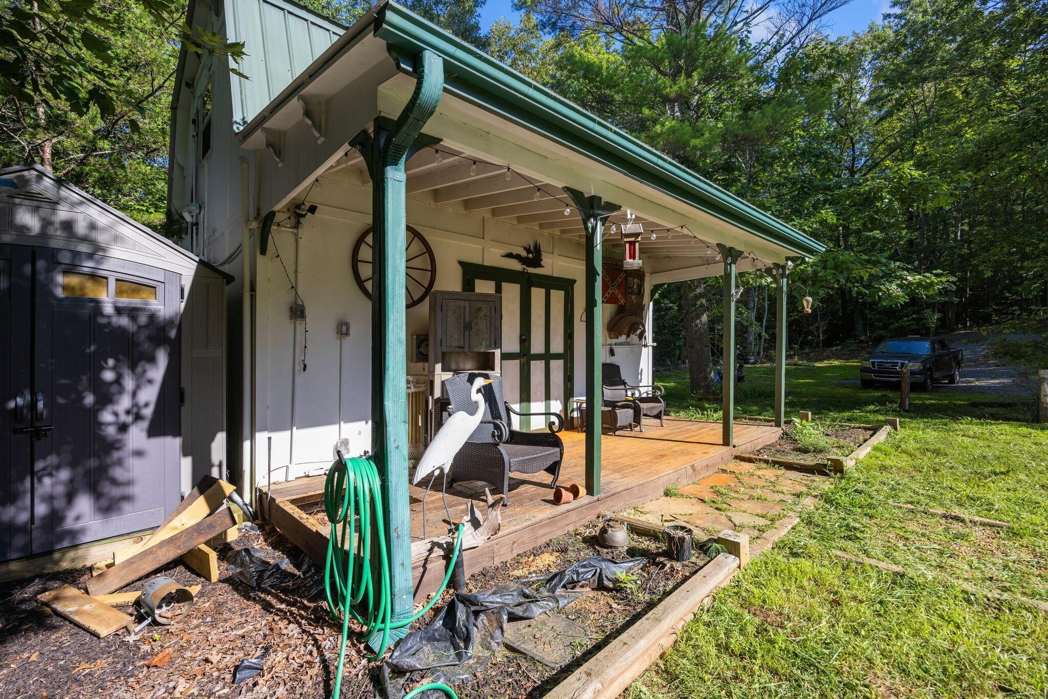 1441 Chestnut Gap Road
