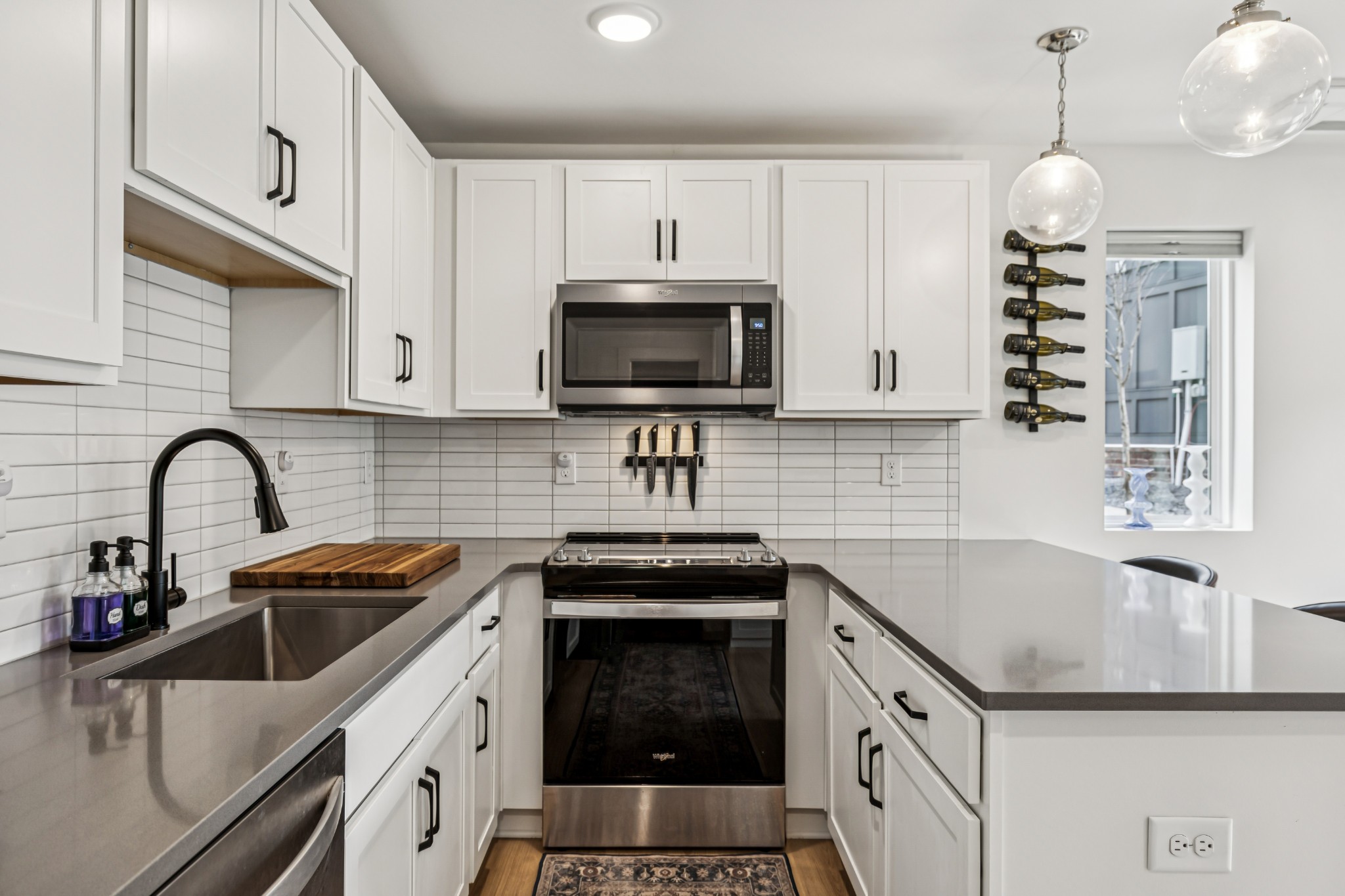 102 Duke St 21