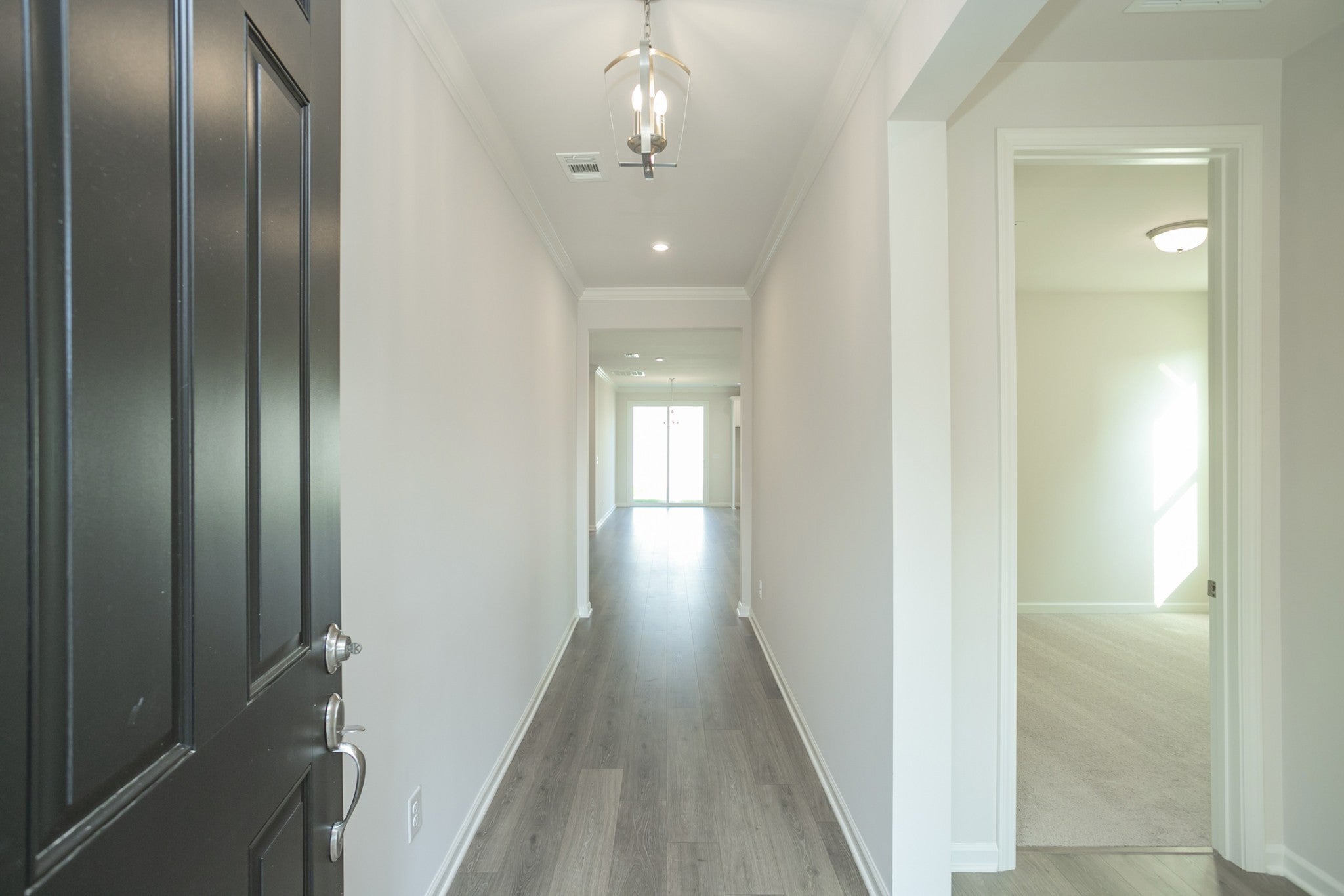2402 Maywood Court