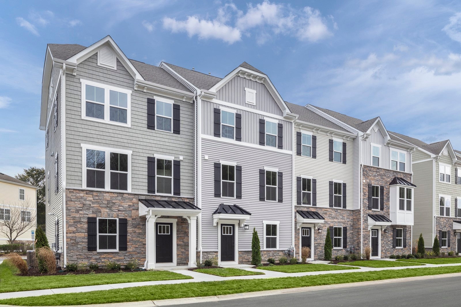 3-bed listing at 243 Poplar Loop, Antioch