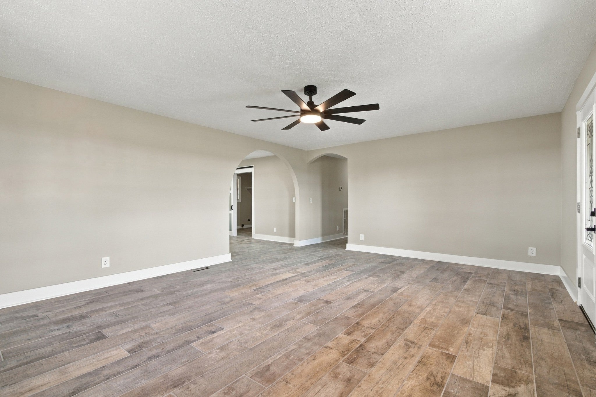 35 Tom Johnson Rd